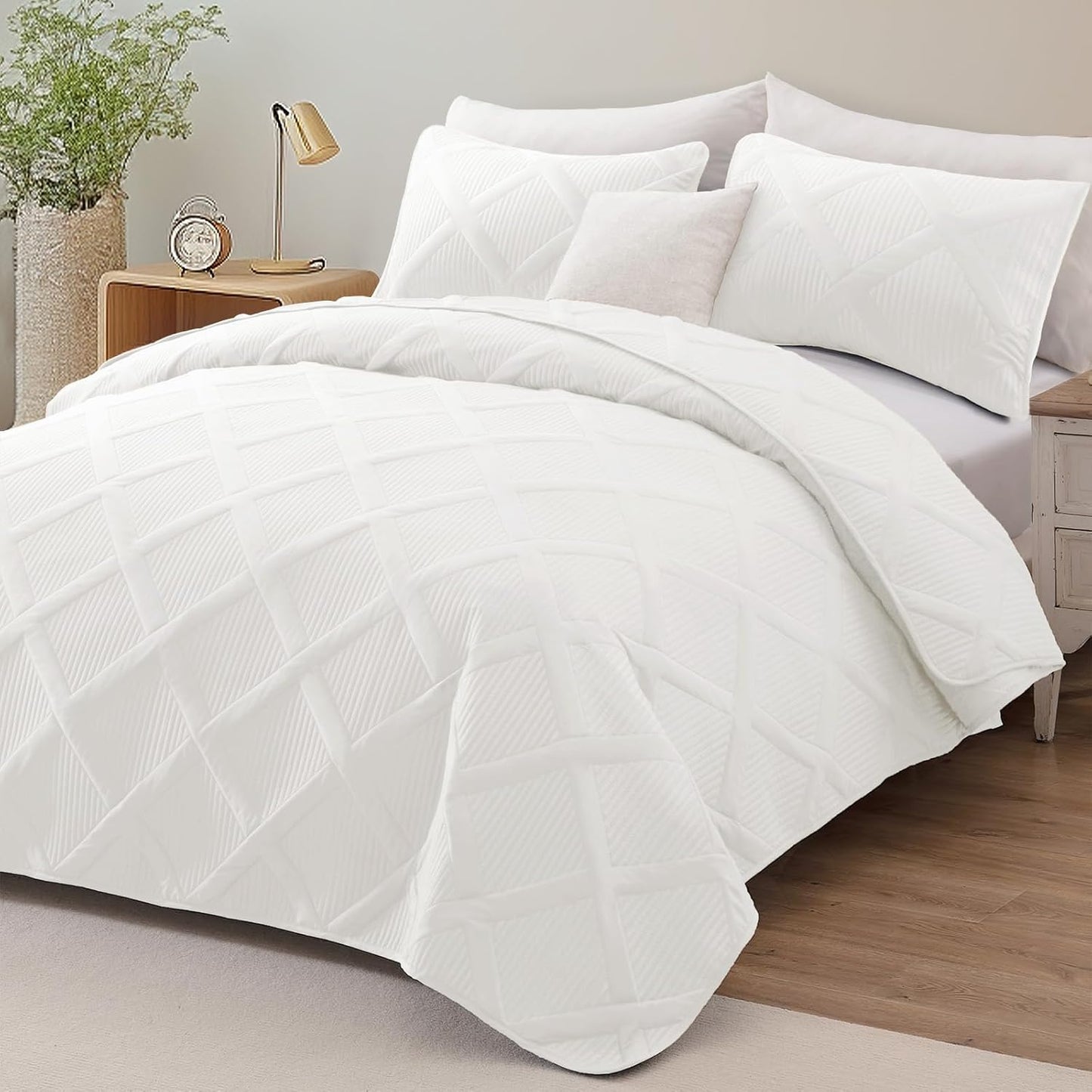 Lot of 4 - Exclusivo MezclaTwin Quilt Set Bundle – White Bedding Sets with Pillow Shams
