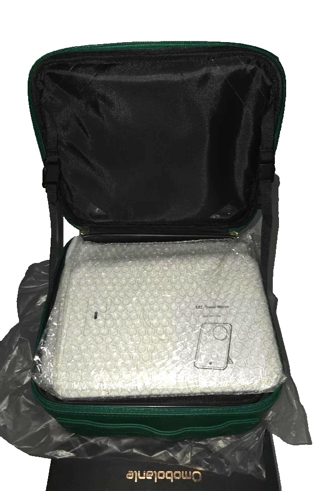 Omobolanle LED Travel Mirror with Quilted Green Cosmetic Organizer Case