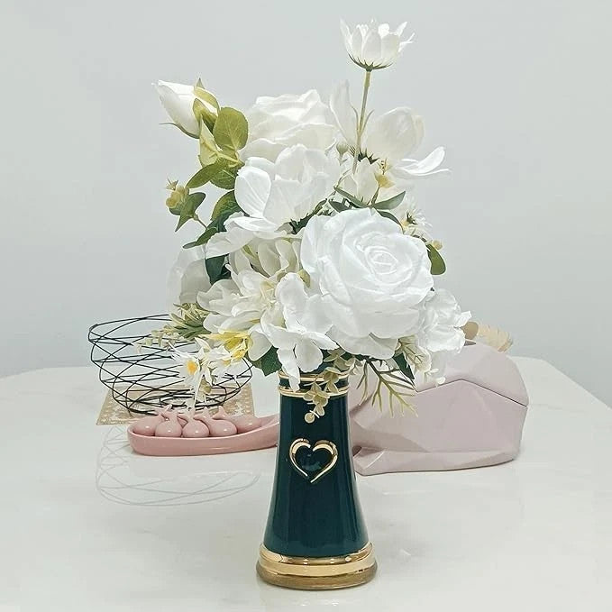LoveLin Faux Flowers with Gift Box – Elegant Decorative Floral Arrangement Green