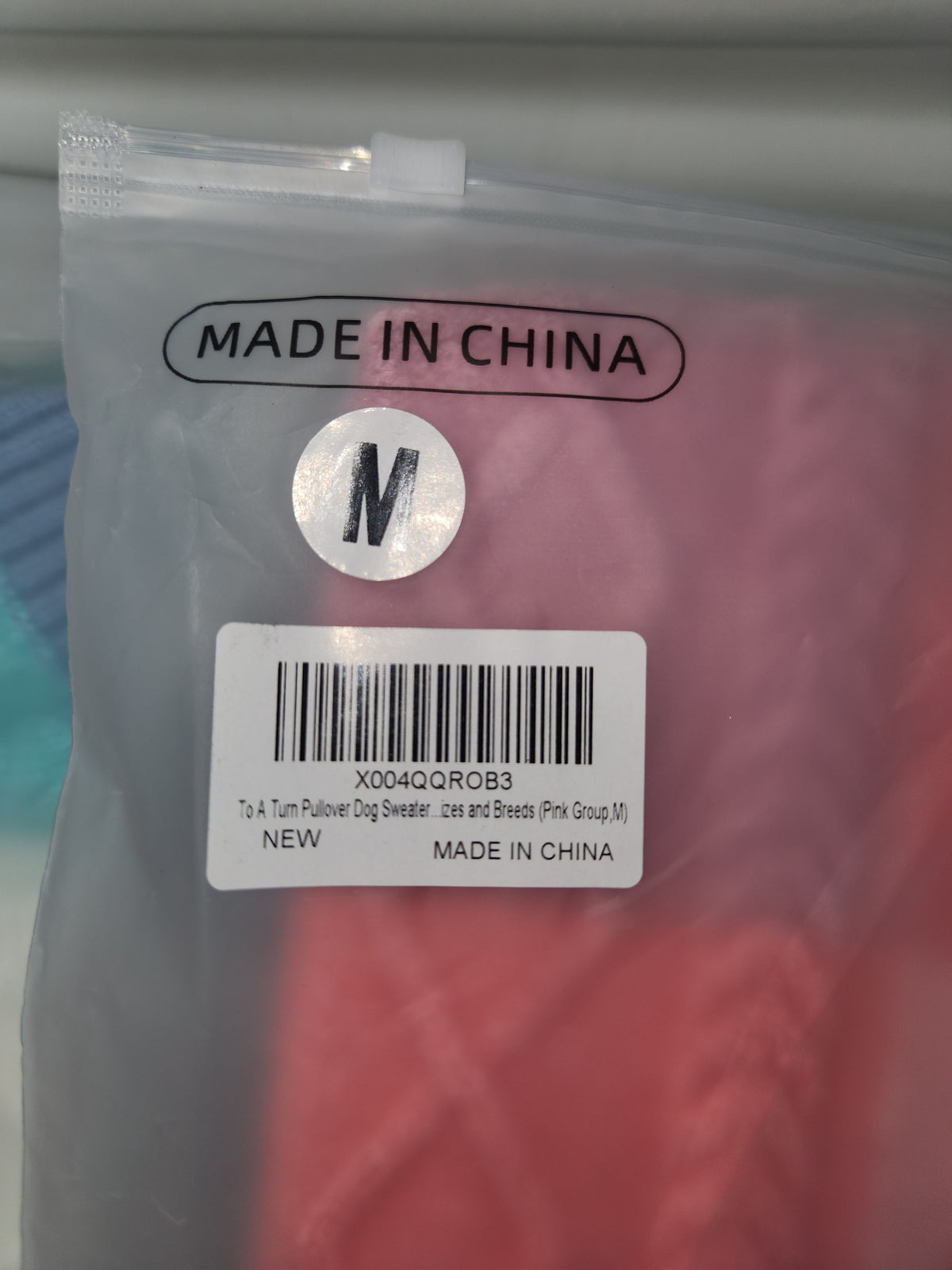 Big Box Wholesale - Lot of 12 - To A Turn Pullover Dog Sweaters Pink & Blue Sealed - Photo 2
