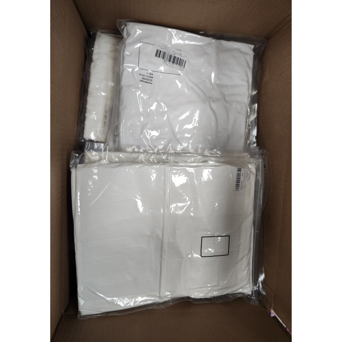Big Box Wholesale - Lot of 15 - Mixed White Women's Tops - Photo 1