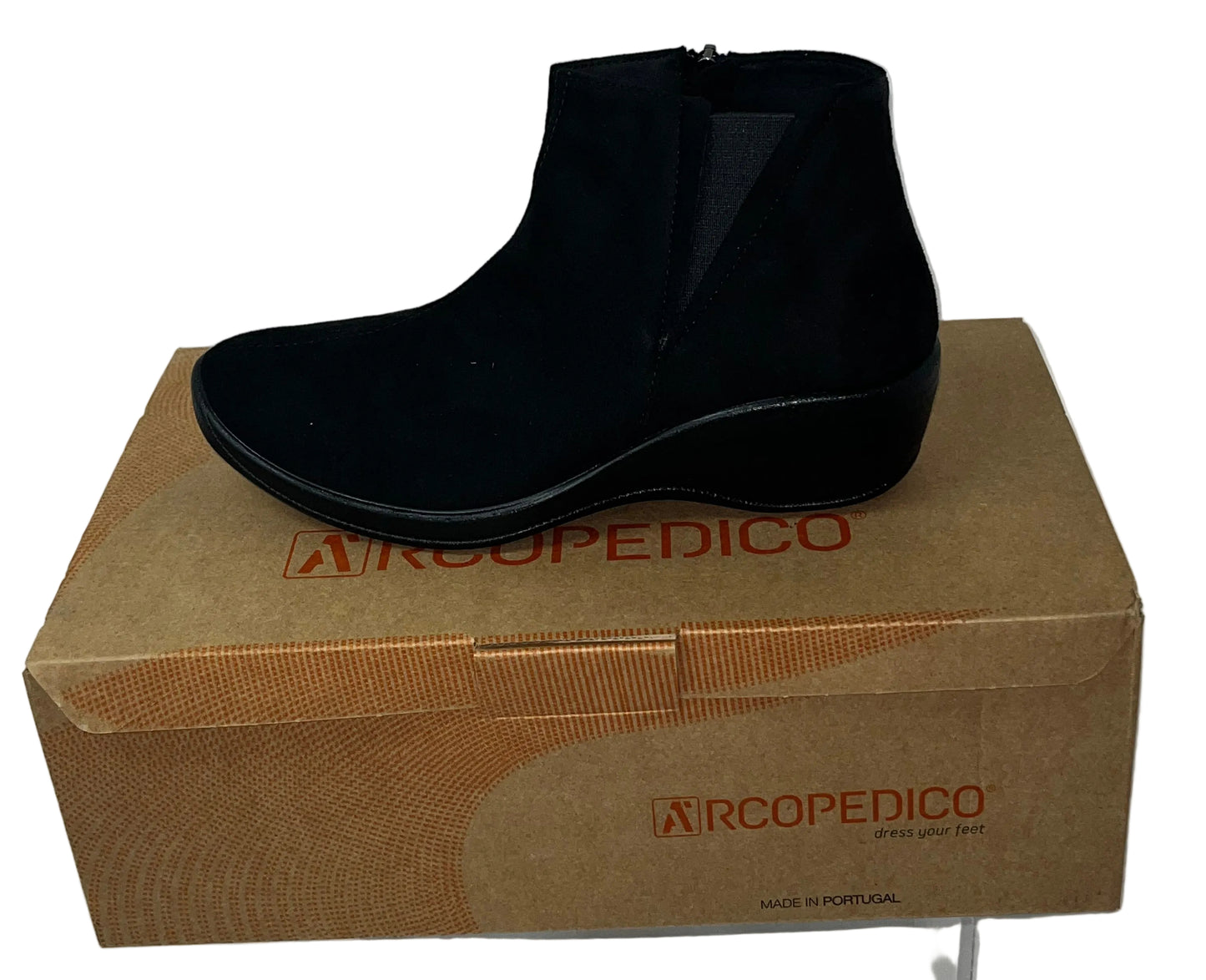 Arcopedico Women's Black Ankle Boots Side Zip Lightweight Comfort Boots