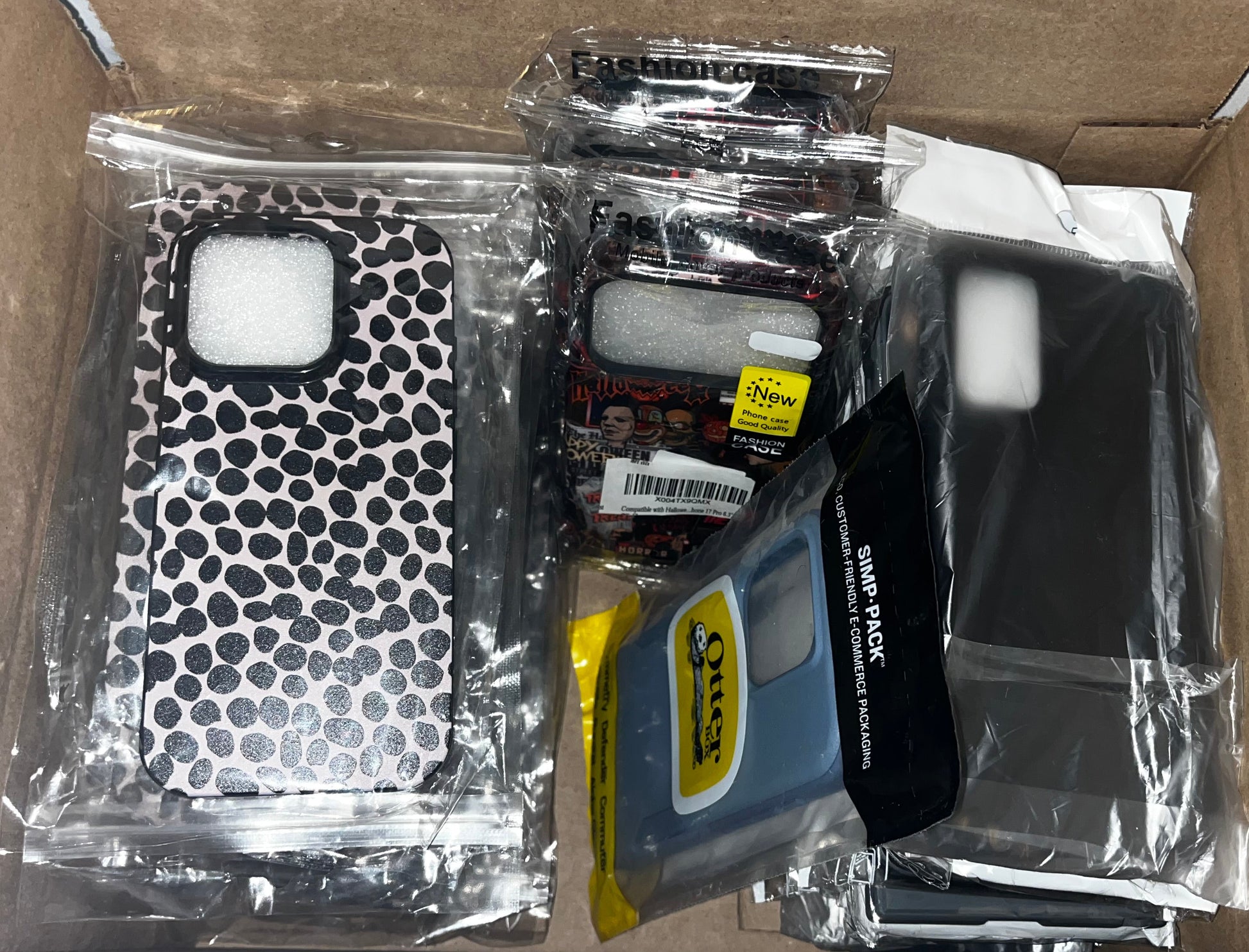 Mixed lot of Assorted iPhone Samsung Phone Cases Protective Cover Mixed Bundle by Mixed Brands