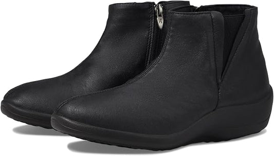 Arcopedico Women's Black Ankle Boots Side Zip Lightweight Comfort Boots Made in Portugal NIB by Arcopedico