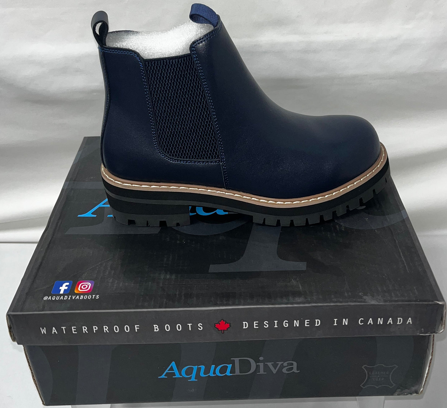 AquaDiva Chelsi Women's Navy Leather Waterproof Chelsea Boots EU 36 by AquaDiva