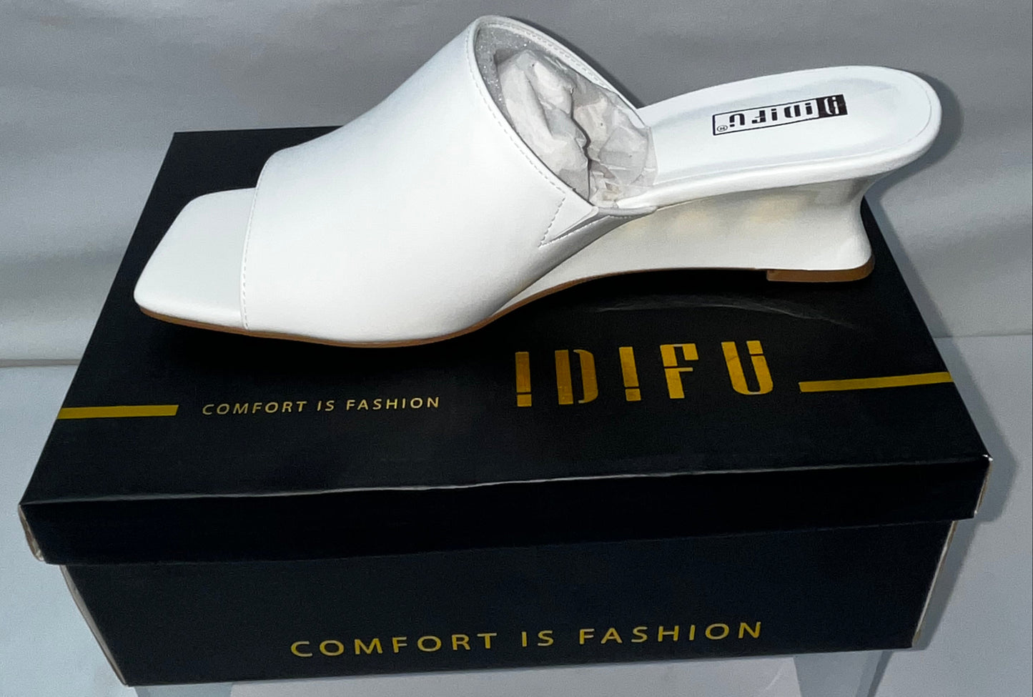 Lot of 5 - IDIFU Women's White Slip-On Low Wedge Sandals Size 8.5 New in Box by IDIFU