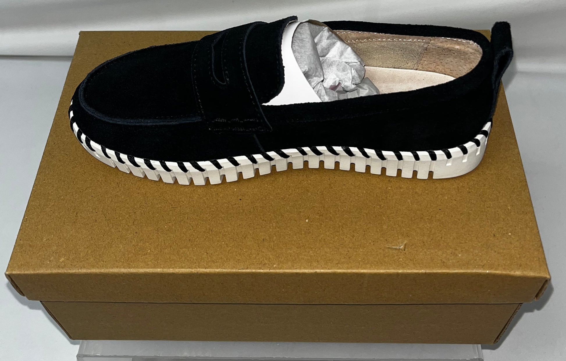 Lot of 4 - Project Cloud Fildea Women's Black Slip-On Shoes Sizes 5.5 & 7.5 by Project Cloud