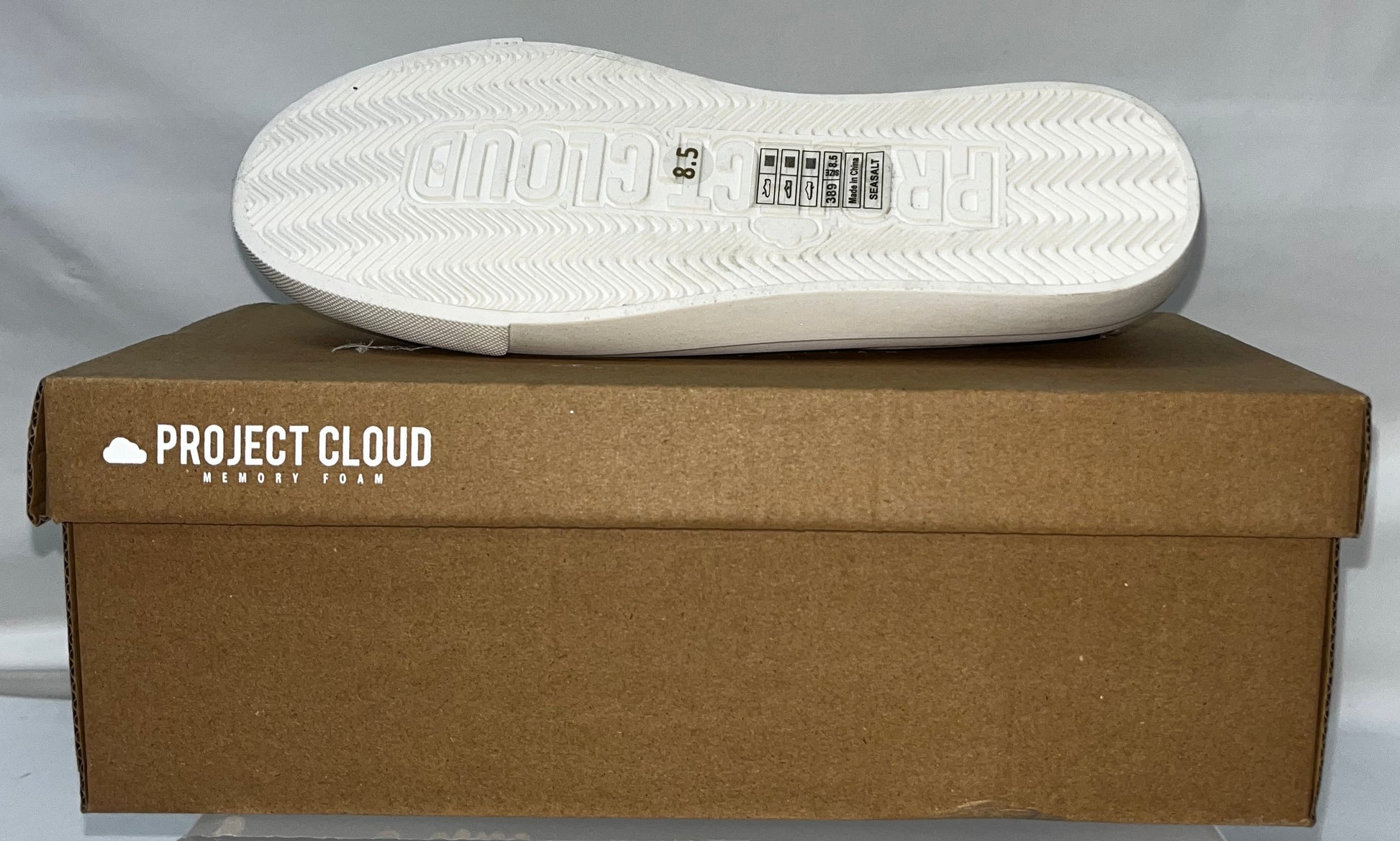 Lot of 13 - Project Cloud Women's White Memory Foam Boat Shoes Sizes 7.5 & 8.5 by Project Cloud
