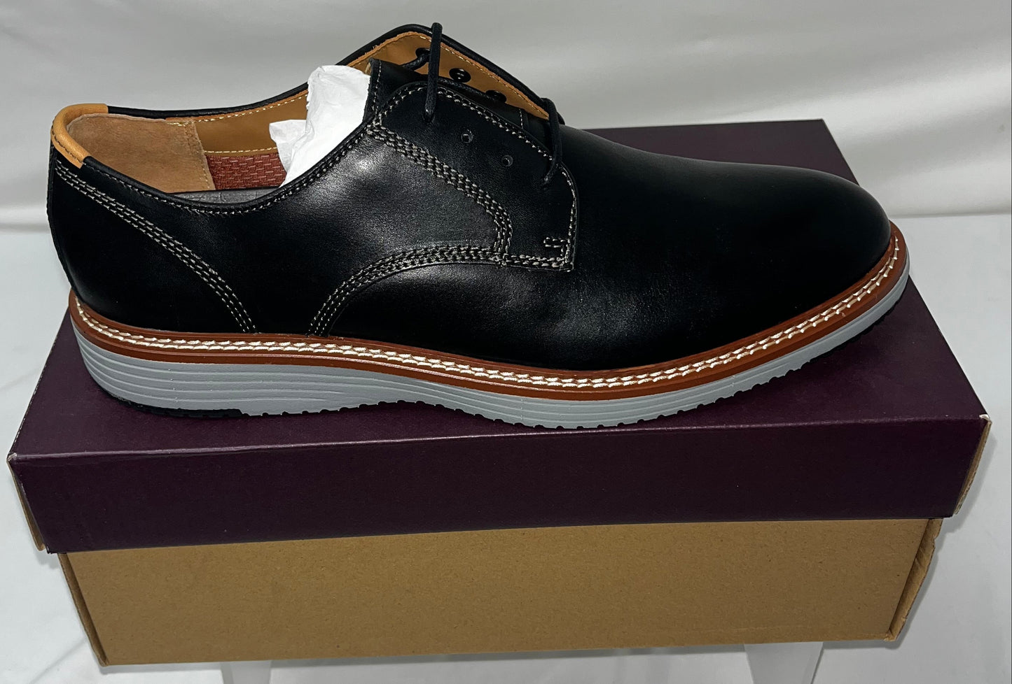 Johnston & Murphy Upton Plain Toe Black Leather Men's Shoes Size 9 M by Johnston & Murphy