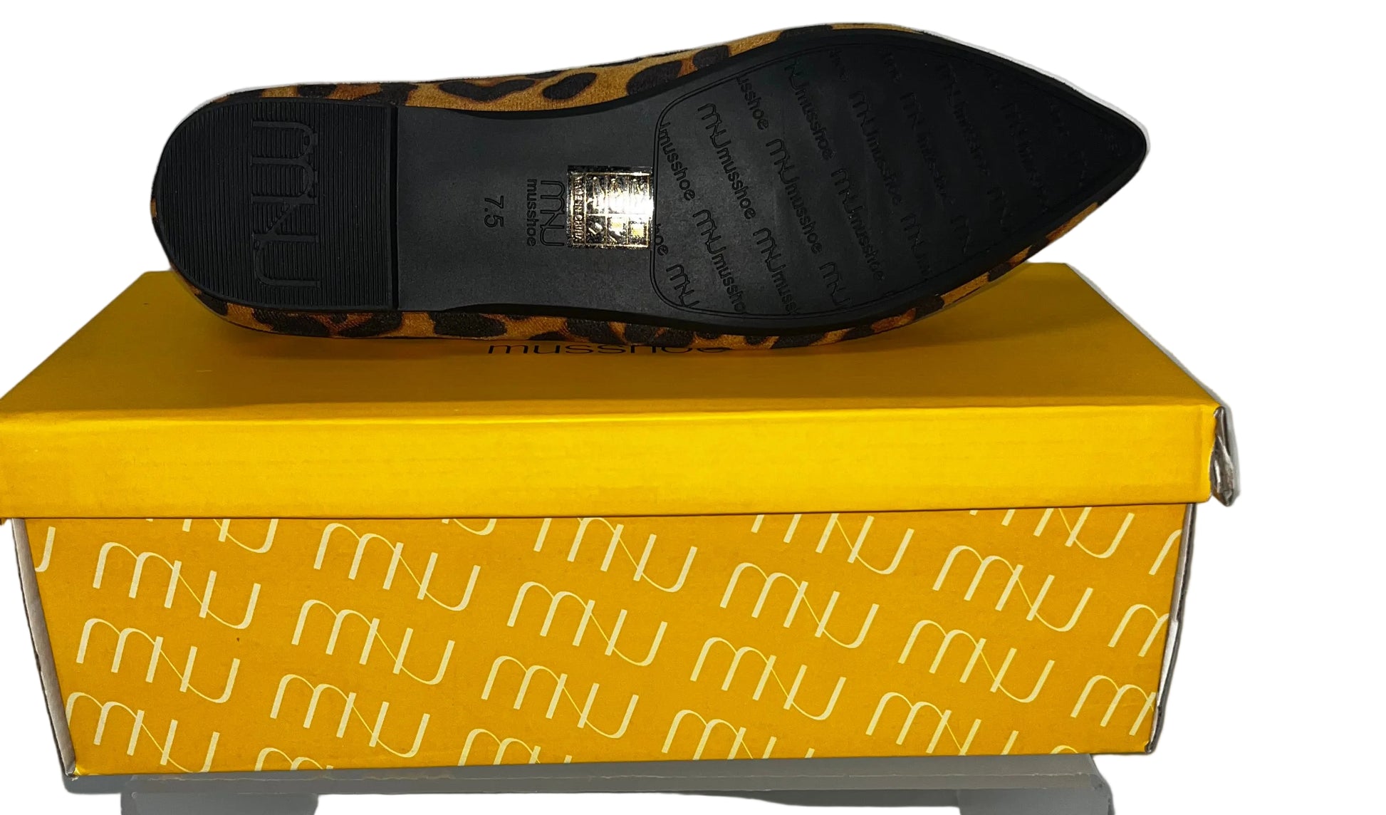 Lot of 5 - MUSSHOE Women's Leopard Print Pointed Toe Loafers Flats Size 7.5 by MUSSHOE