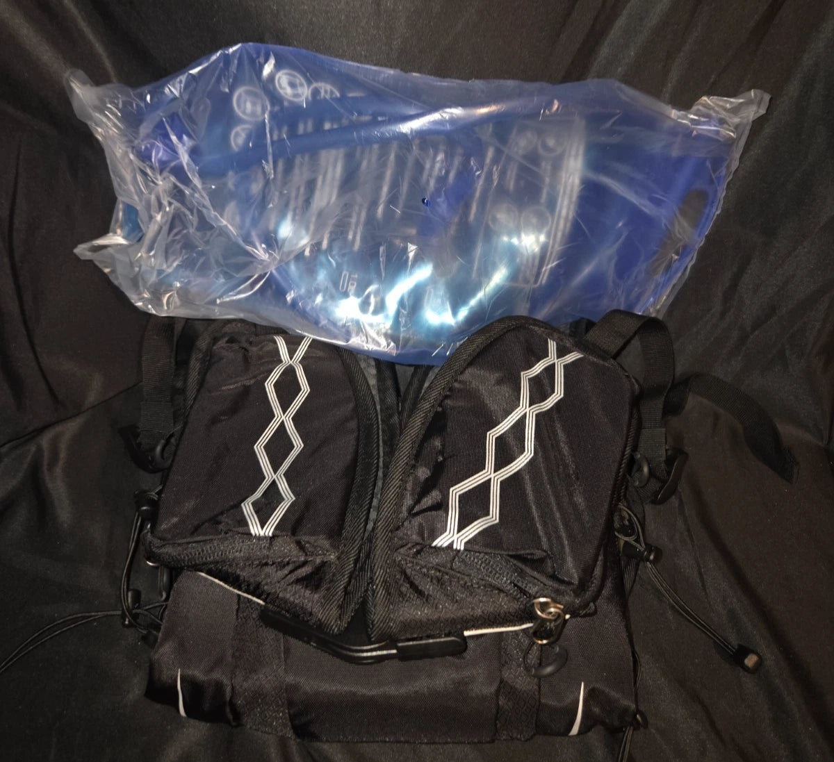 ANMEILU Hydration Backpack with 2L Water Bladder - Running, Cycling, Hiking Pack