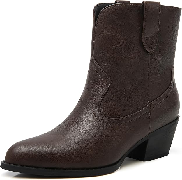 Lot of 8 - GOFOURTHAT Dark Brown Boots Mixed Sizes