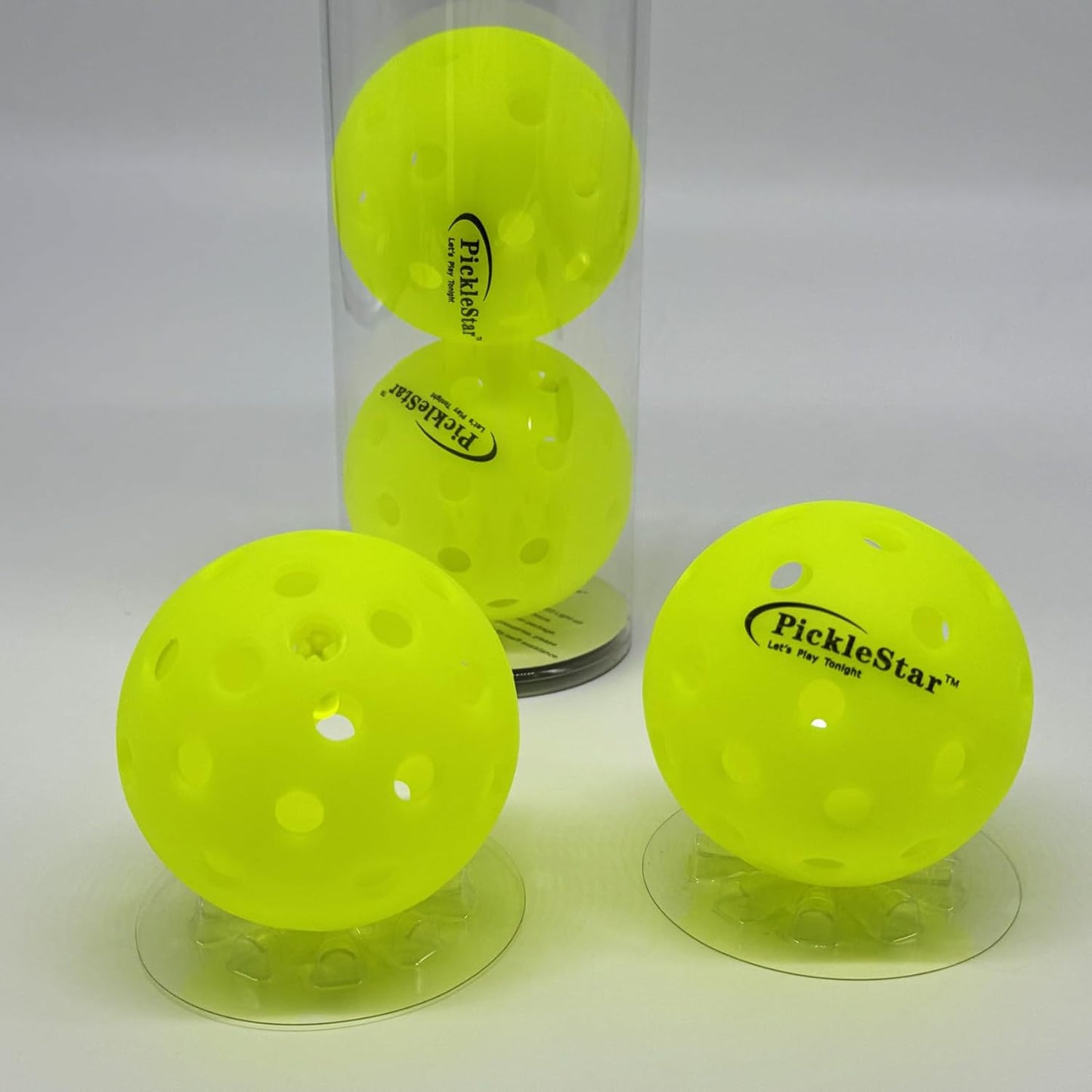 Lot of 4 - LED Light Up Pickleballs Outdoor Night Play 16 Balls 4 Pack Tubes