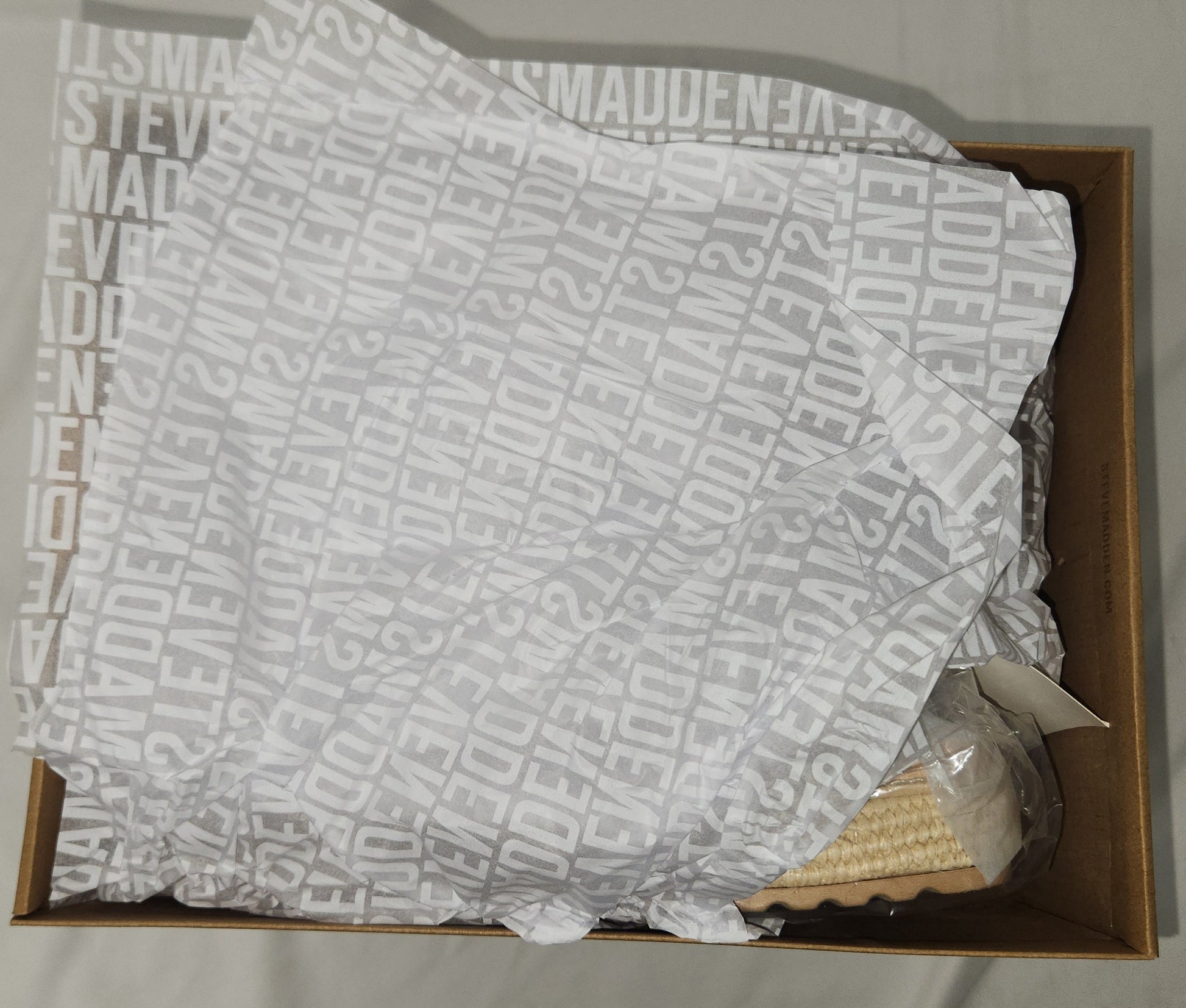 Lot of 12 - Steve Madden Bigmona Natural Raffia Platform Sandals Sz 6.5 & 10