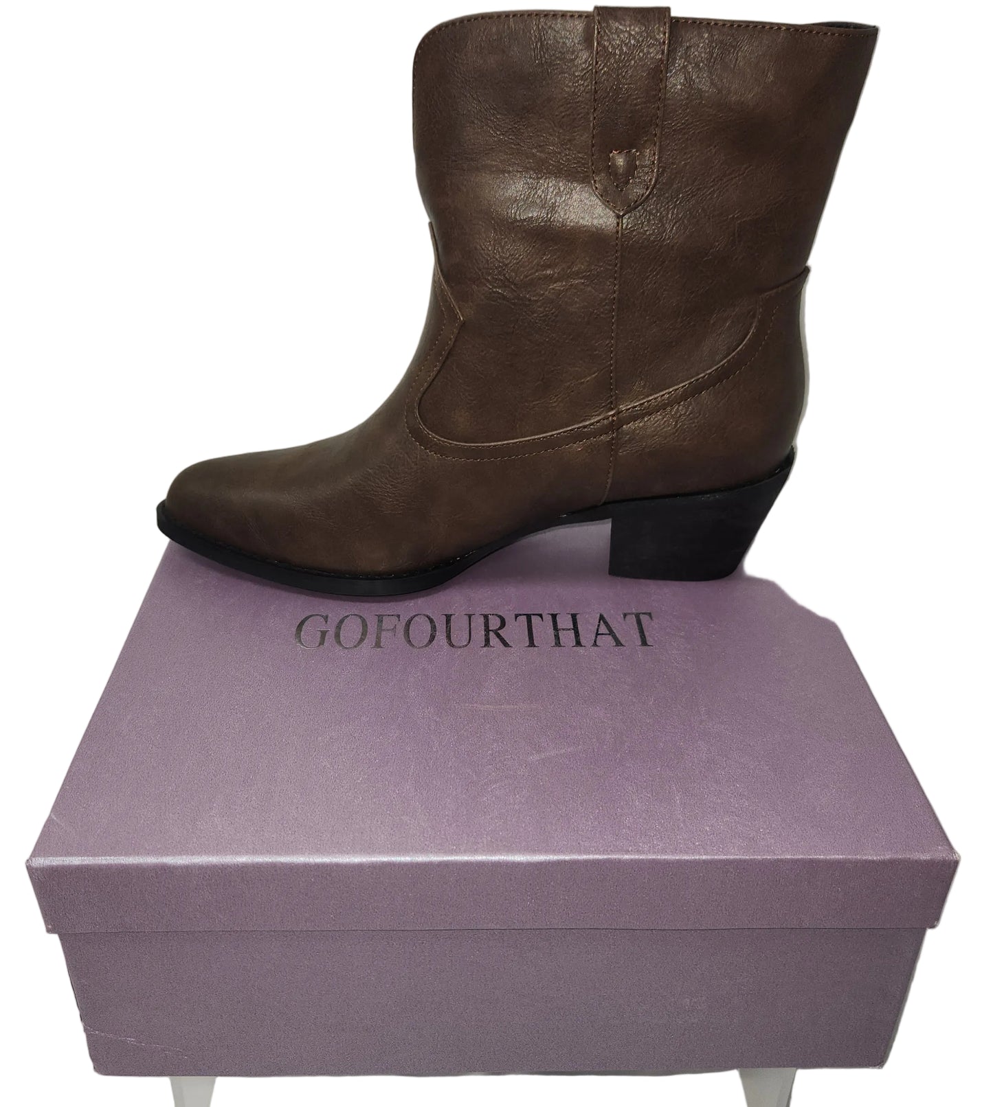 Lot of 8 - GOFOURTHAT Dark Brown Boots Mixed Sizes 5x9.5 1x9 2x8